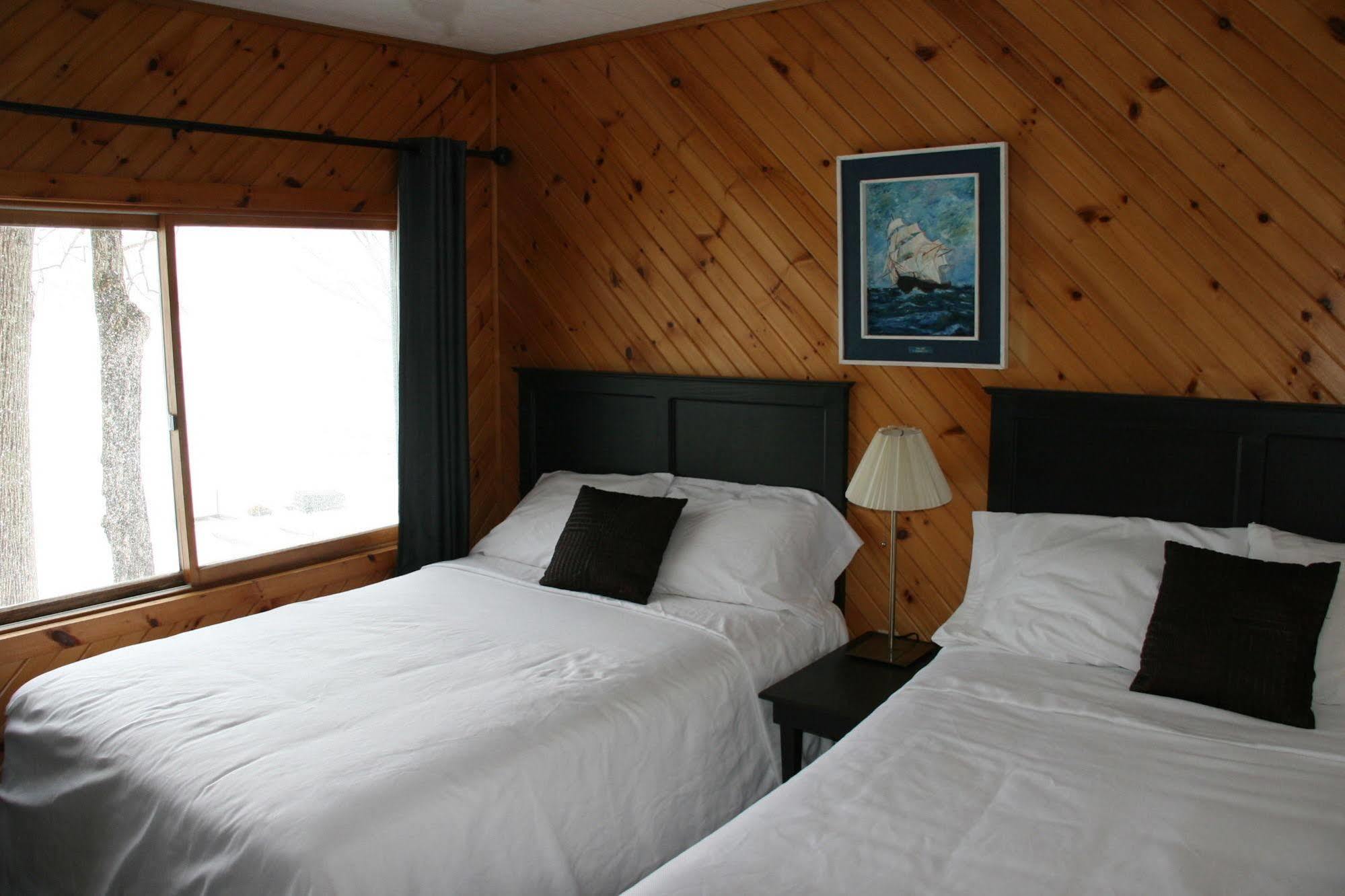 Beachwood Resort Deer Bay Extérieur photo